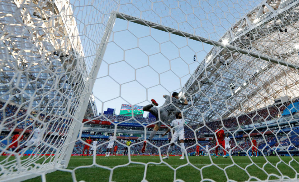 <p>Panama’s Jaime Penedo can only watch Mertens’ volley sail past him for 1-0. (REUTERS/Marcos Brindicci) </p>