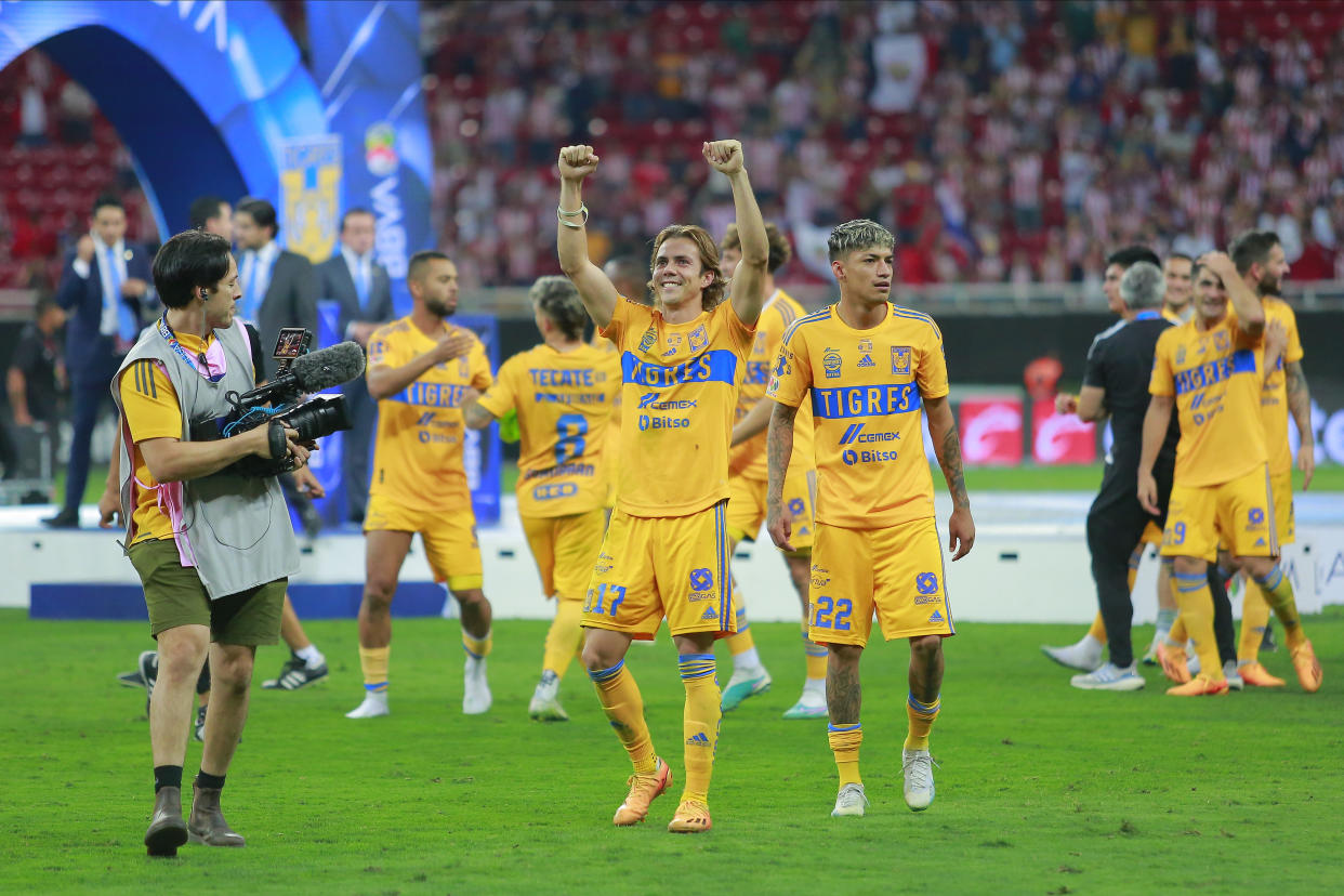 Sebastián Córdova levantó su primer trofeo de Liga MX con Tigres (Foto de: Cesar Gomez/Jam Media/Getty Images)