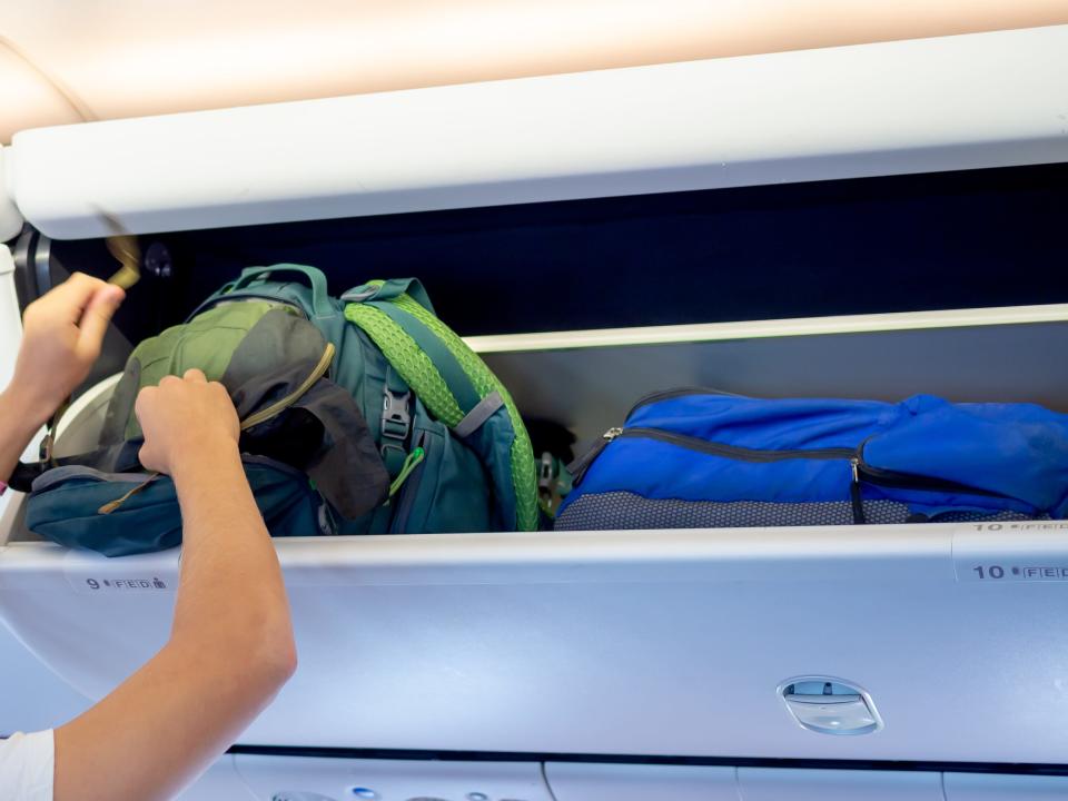 Plane overhead locker