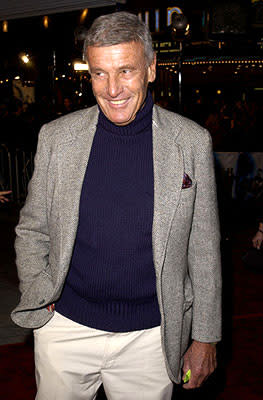 Richard Anderson gives a special smile out to the ladies at the Westwood premiere of K-Pax