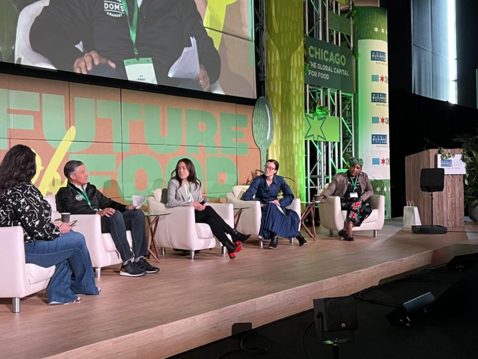 Taking part in a future of startups panel at Future-of-Food are, left to right, Mariela Salas of LatinxVC, Jay Owen of Dom’s Kitchen & Market, Michelle Ruiz of Hyfé Foods, Virginia Rangos of Clever Carnivore, and Elizabeth Abunaw of Forty Acres Fresh Market. (Photo: Mary O’Connell/FreightWaves)