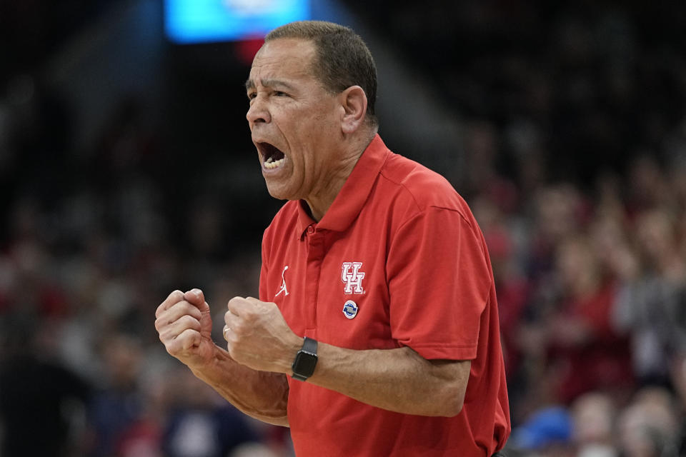 Houston head coach Kelvin Sampson yells during the first half of a college basketball game against Arizona in the Sweet 16 round of the NCAA tournament on Thursday, March 24, 2022, in San Antonio. (AP Photo/David J. Phillip)