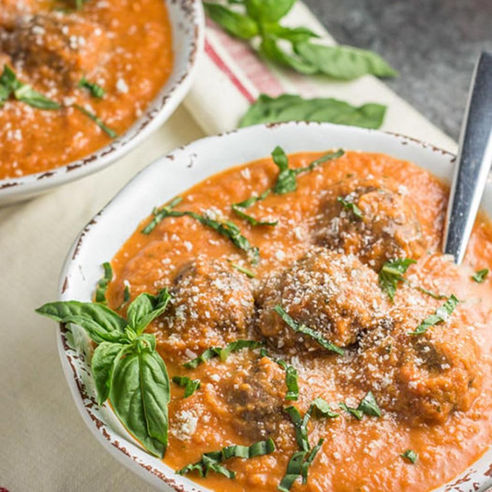 Tomato Basil Bisque with Italian Meatballs