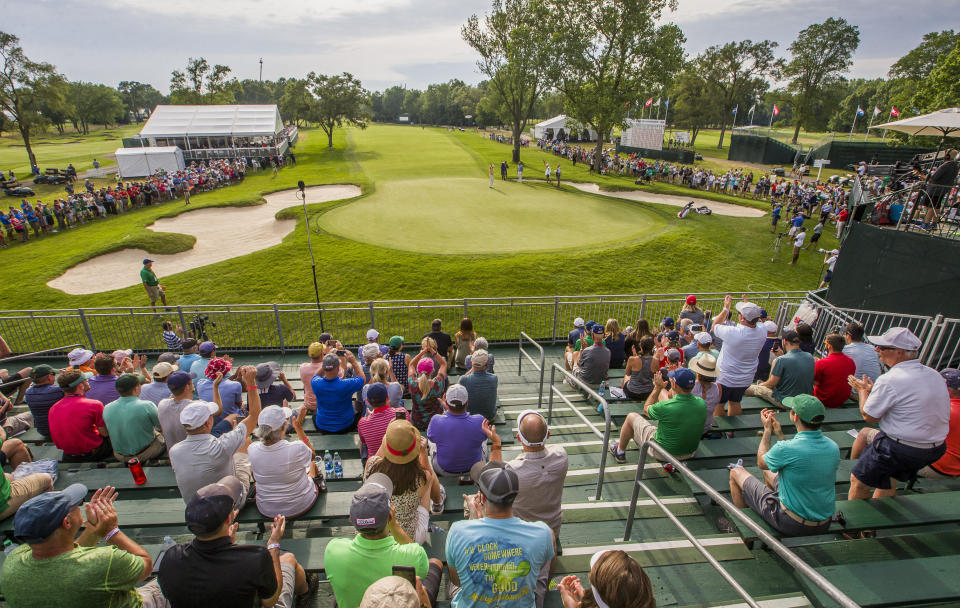 Steve Stricker waves to fans after winning the U.S. Senior Open following the final round of play on Sunday, June 30, 2019, at Notre Dame's Warren Golf Course in South Bend, Ind. (Robert Franklin/South Bend Tribune via AP)