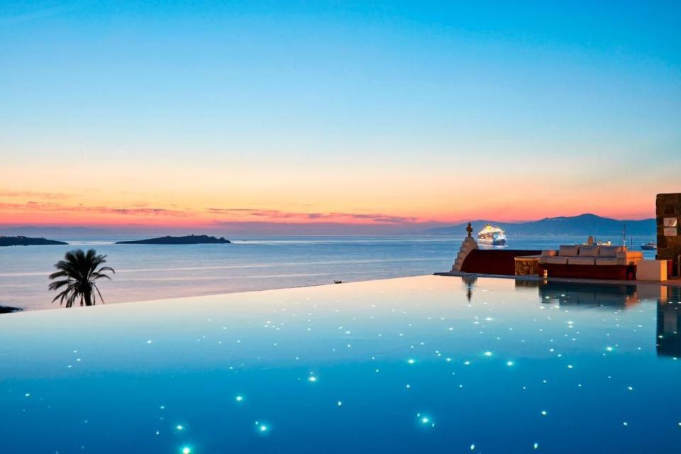 best hotels in mykonos