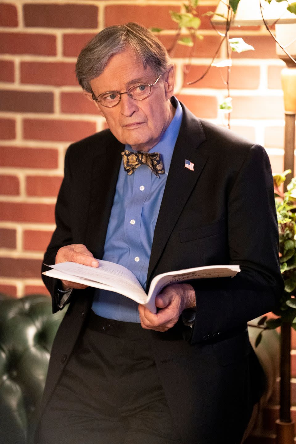 David McCallum as Ducky with an open book in the finale of the 19th season of NCIS