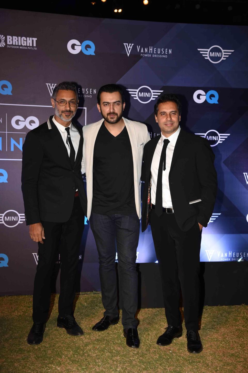 Bollywood meets fashion at 'Van Heusen and GQ Fashion Nights 2016' finale