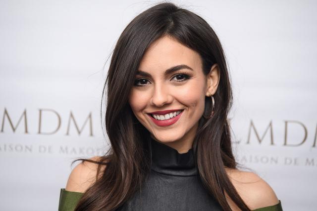 NickALive!: Victoria Justice Reveals She's 'Down' For Victorious