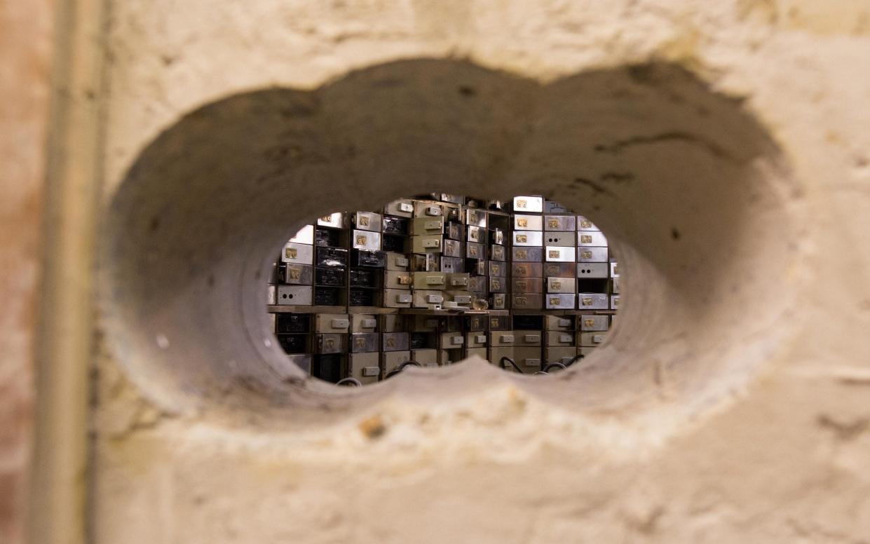 The Hatton Garden heist involved drilling a hole in the 50cm-thick concrete vault wall