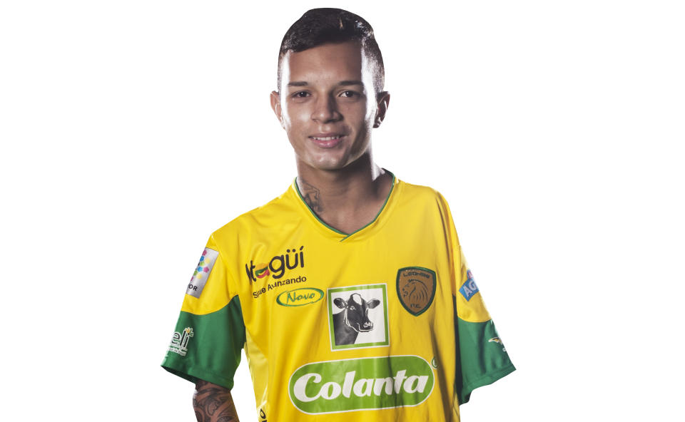 Santiago Arroyave, futbolista colombiano con discapacidad (Foto cortesía Comunicaciones Itagüí Leones F.C.).