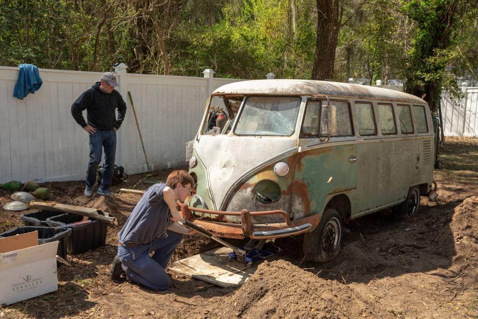 View Photos of Volkswagen Microbus with Civil Rights History