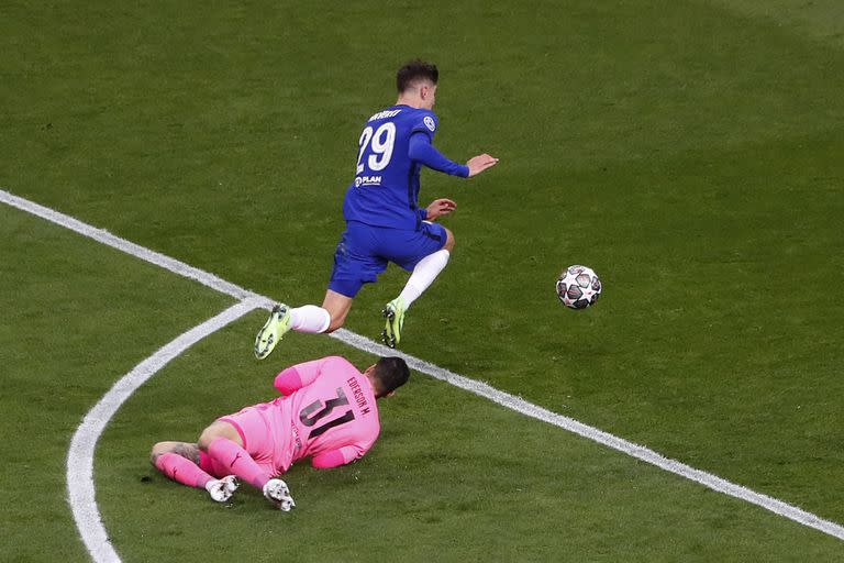 Kai Havertz acaba de recibir la gran habilitación de Mount, gambeteó a Ederson y convirtió el gol que definió la final de la Champions League en favor de Chelsea ante Manchester City