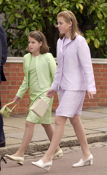 Princess Eugenie and Princess Beatrice in hysterics over this old