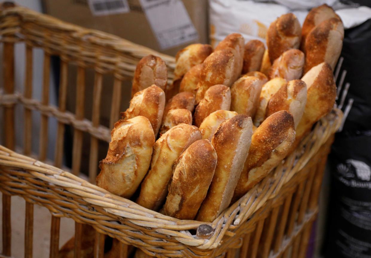 À partir du 1er octobre, le pain des Français va contenir moins de sel, suite à une recommandation de l’Organisation mondiale de la Santé. 