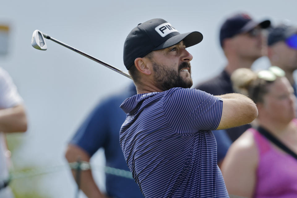 Stephan Jaeger, of Germany, tees off on the 17th hole during the fourth round at the 3M Open golf tournament at the Tournament Players Club, Sunday, July 30, 2023, in Blaine, Minn. (AP Photo/Bruce Kluckhohn)