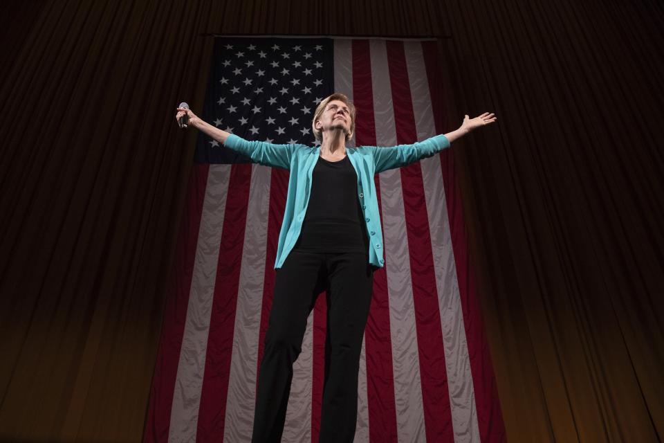 Sen. Elizabeth Warren's (D-Mass.) steady rollout of policy plans resurrected her 2020 Democratic presidential campaign. (Photo: Amr Alfiky/ASSOCIATED PRESS)