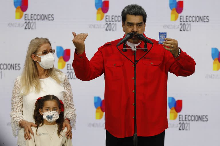 Nicol&#xe1;s Maduro