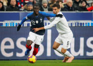 <p>Ferland Mendy fête ce soir face à l’Uruguay sa première sélection en équipe de France. Et pour le moment, il se montre plutôt entreprenant. (crédit Reuters) </p>