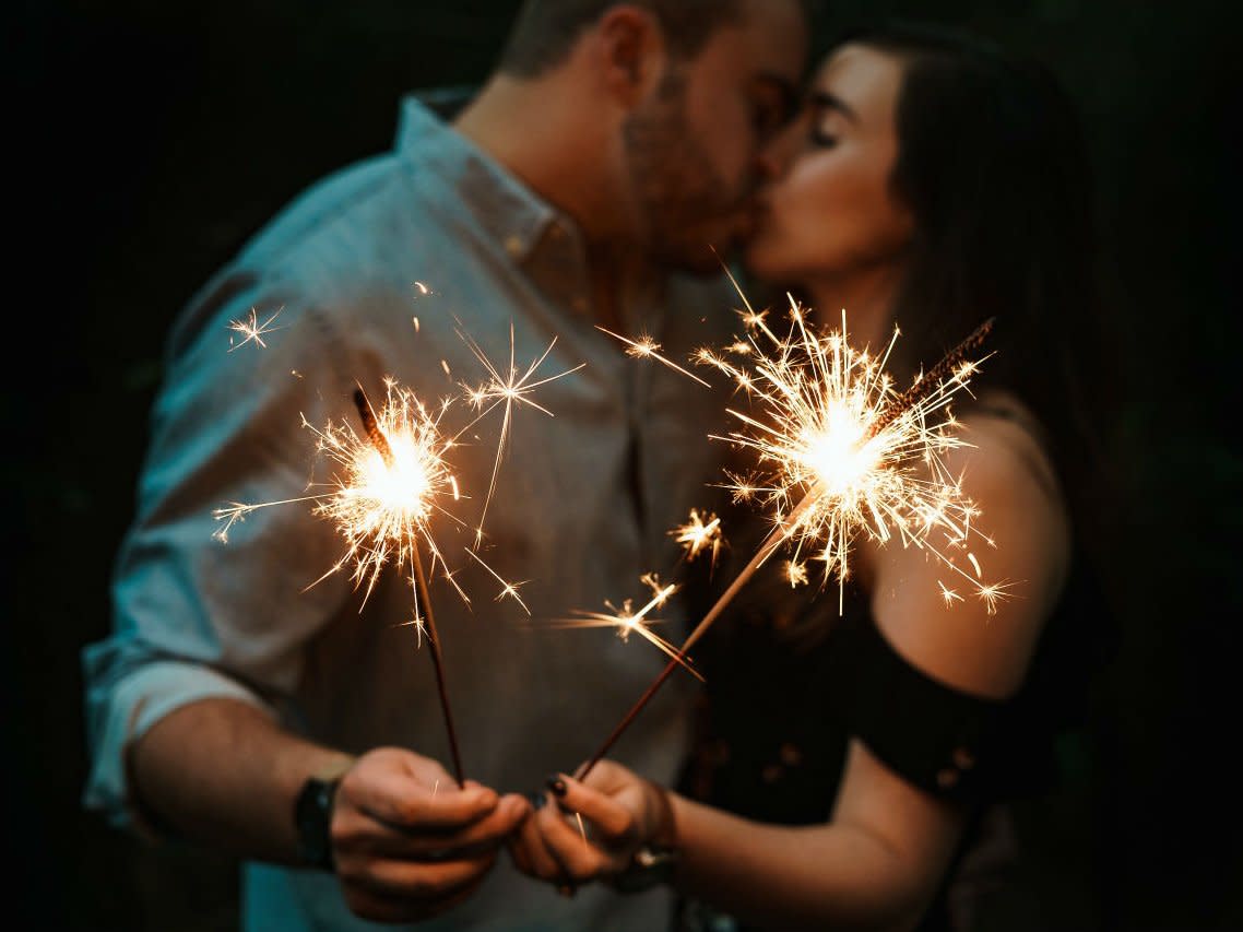 nye kiss