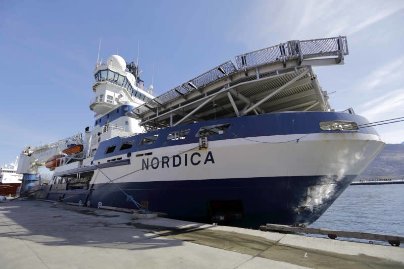 芬蘭破冰船「諾地卡號」（MSV Nordica）穿越西北航道（Northwest Passage）（美聯社） 