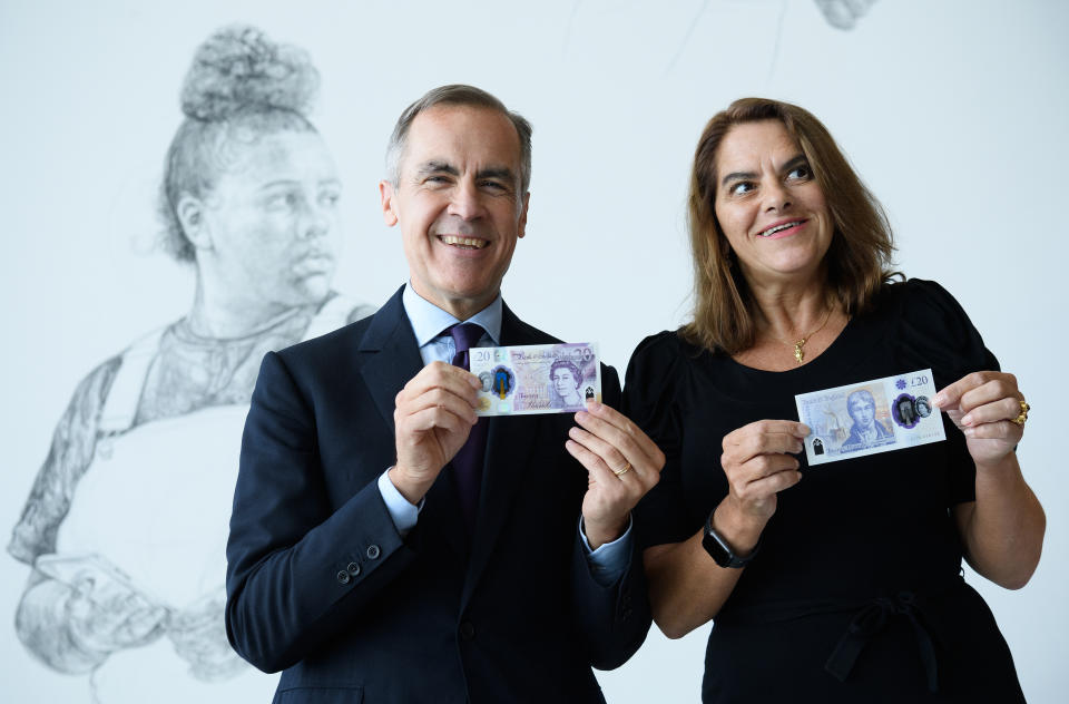 MARGATE, ENGLAND - OCTOBER 10: Mark Carney, Governor of the Bank of England and Artist, Tracey Emin unveil the new twenty pound note at the Turner Contemporary gallery on October 10, 2019 in Margate, England. The new twenty pound note will be made of polymer rather than paper, also the current portrait of scottish economist Adam Smith on the obverse, will be replaced with one of english artist J.M.W Turner. The new note will start to enter circulation in 2020 as the older note is gradually phased out. (Photo by Leon Neal/Getty Images)