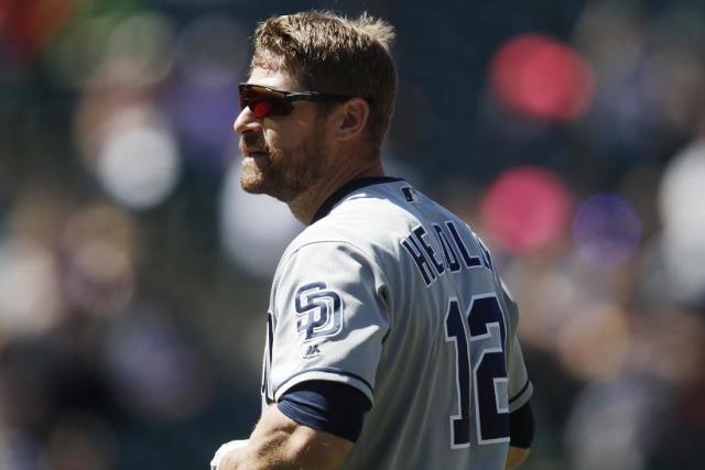 Chase Headley belts a pair of homers, helping San Diego Padres edge  Pittsburgh Pirates 