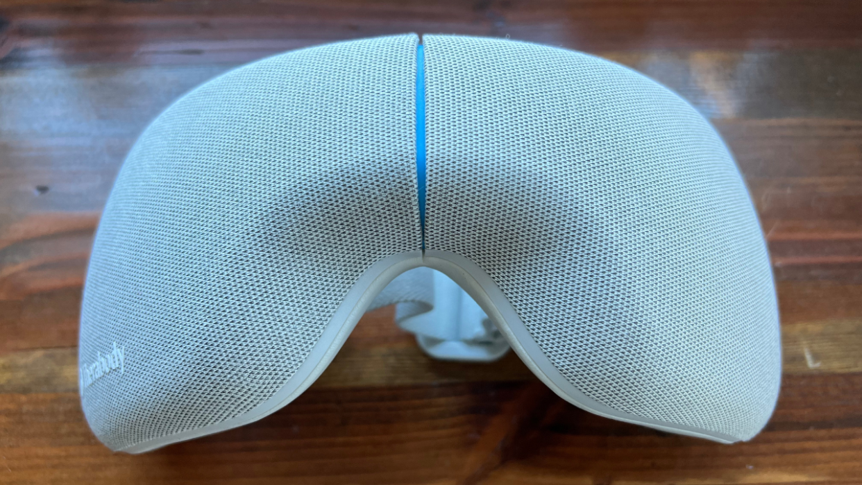 bulky therabody eye mask