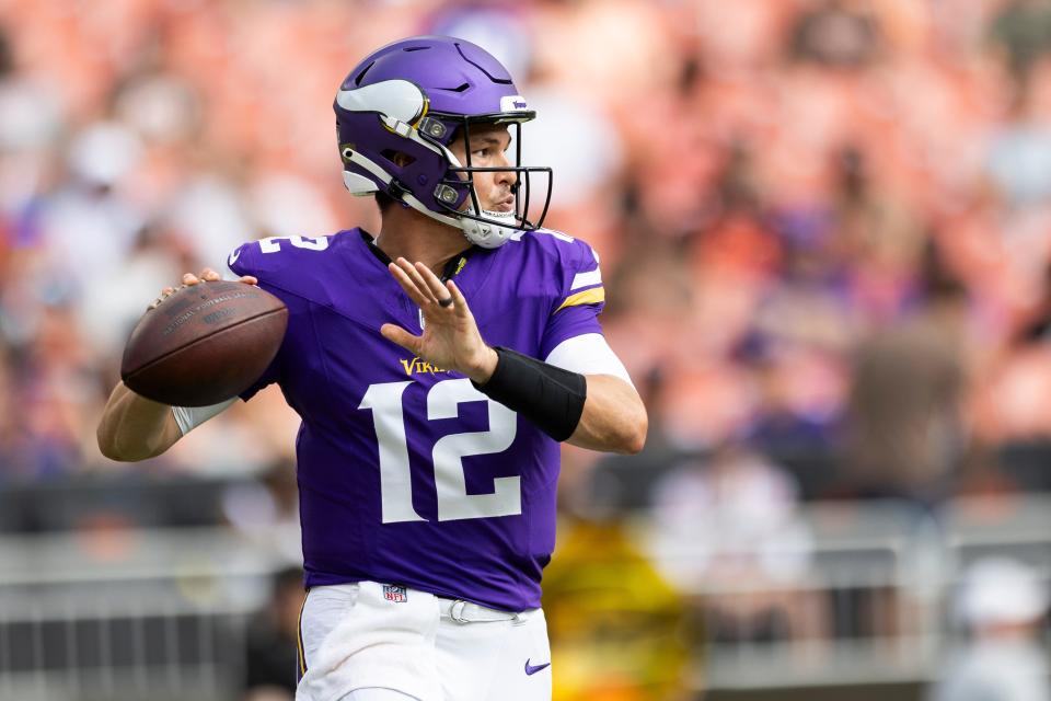 Studs and Duds from the Vikings preseason win over the Browns Yahoo