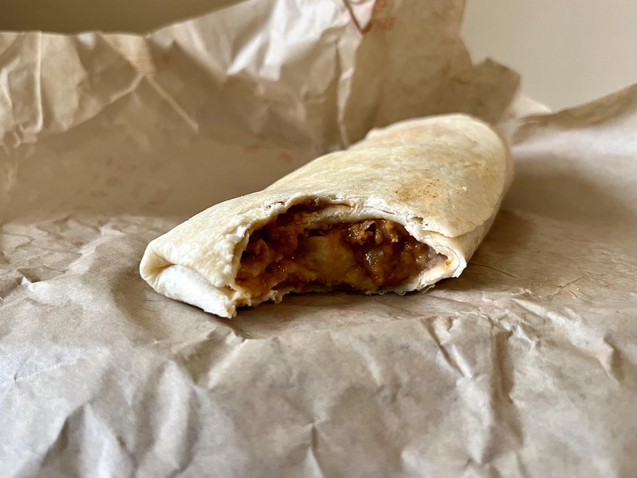 beefy 5 layer burrito from taco bell