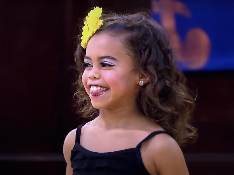 Asia Monet Ray dance moms