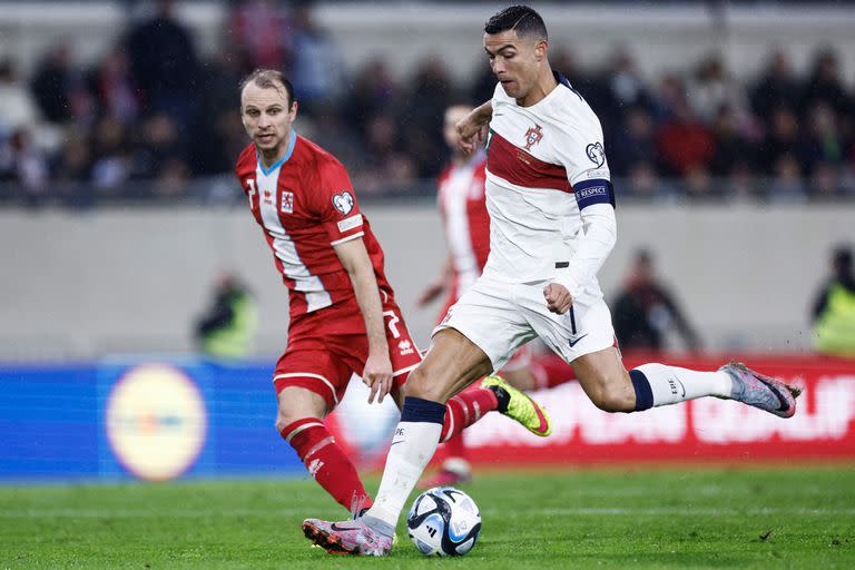 Cristiano Ronaldo llegó a 122 goles en partidos internacionales con Portugal