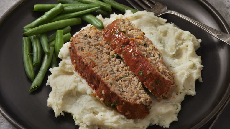 meatloaf with mashed potatoes plate
