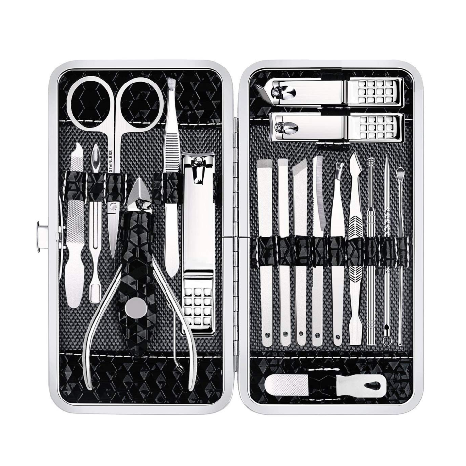 3) Yougai 18-Piece Manicure Set