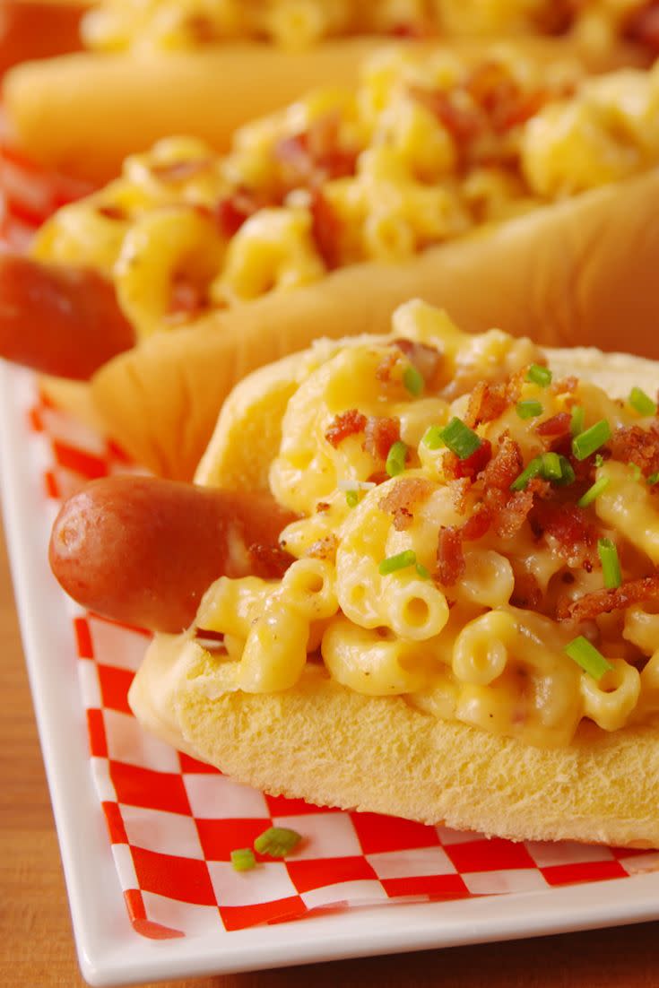 Mac & Cheese Hot Dogs