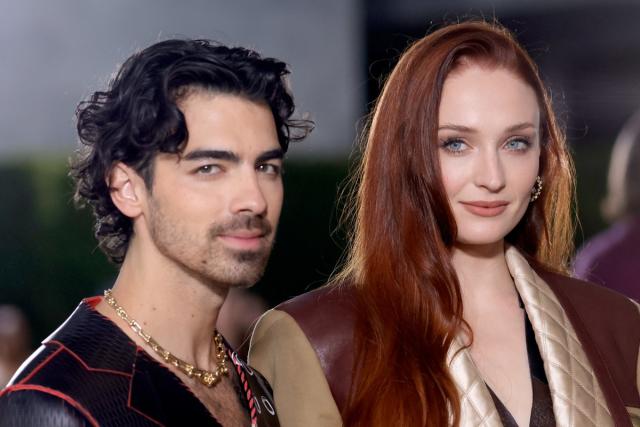 Sophie Turner holds of wedding planning until after GoT