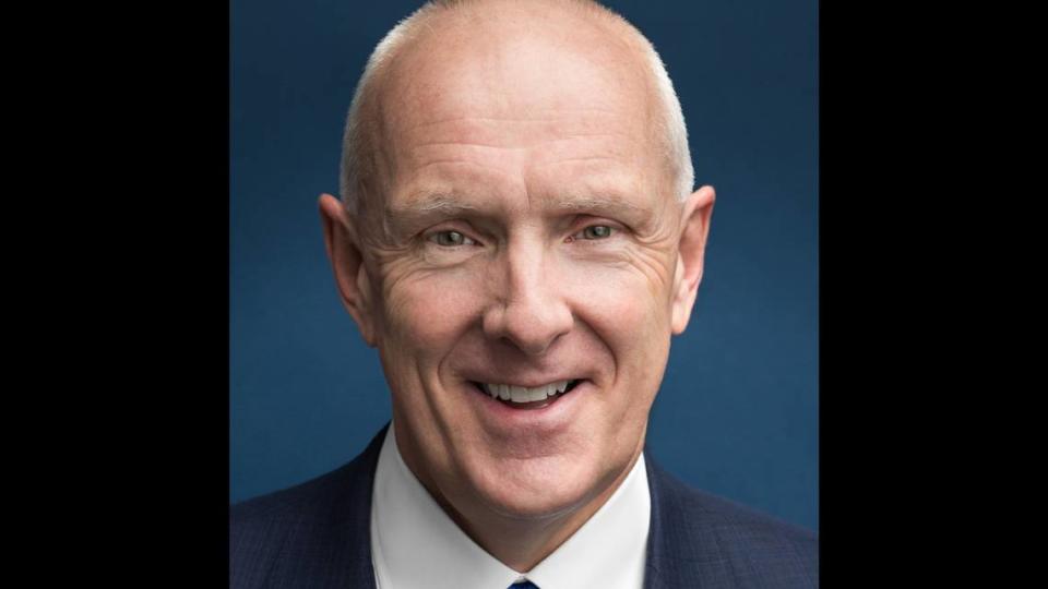 Sutter Health CEO Warner Thomas