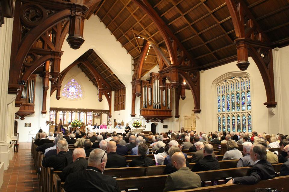 Episcopal Diocese of Florida clergy and laity gather in Jacksonville Saturday to select the North and North Central Florida region's next bishop.