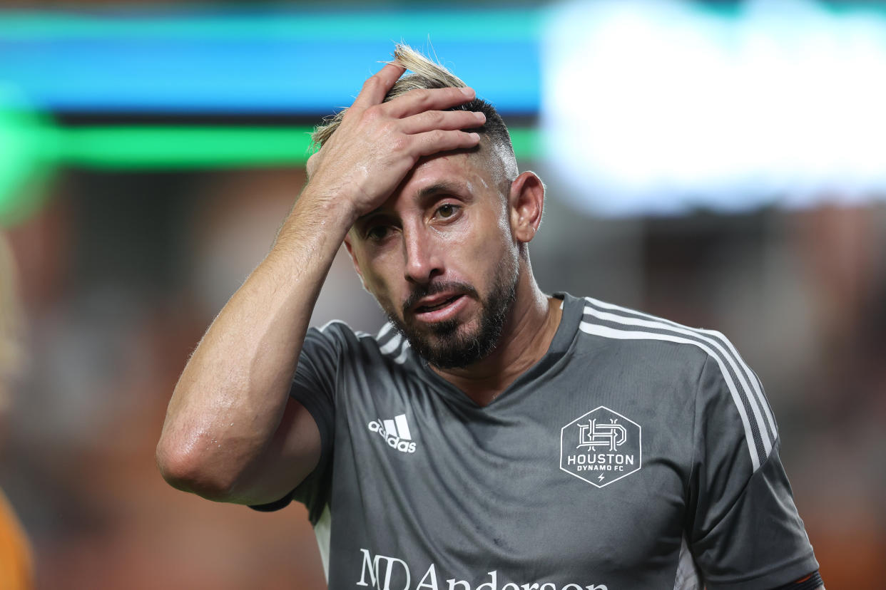 Héctor Herrera no ha contribuido estadísticamente a su equipo. (Foto: Omar Vega/Getty Images)