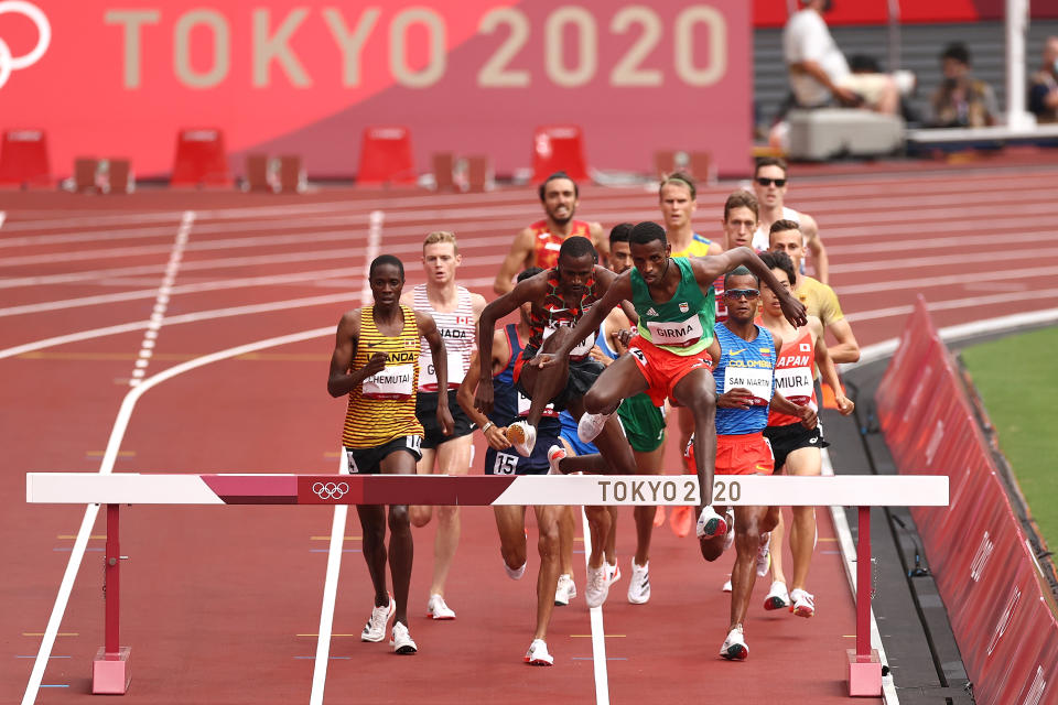 <p>Athletes compete during round one of the Men's 3000m Steeplechase heats on day seven of the Tokyo 2020 Olympic Games at Olympic Stadium on July 30, 2021 in Tokyo, Japan. (Photo by Ryan Pierse/Getty Images)</p> 