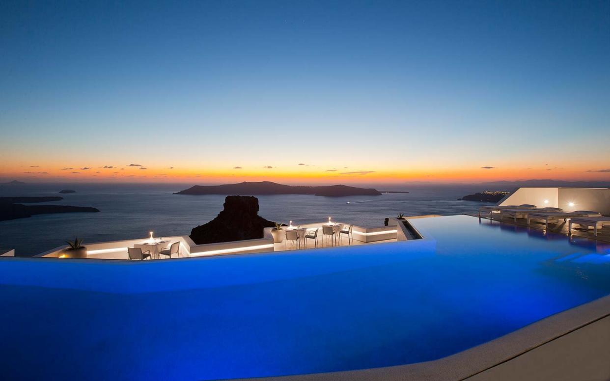 Grace Santorini Hotel Infinity Pool