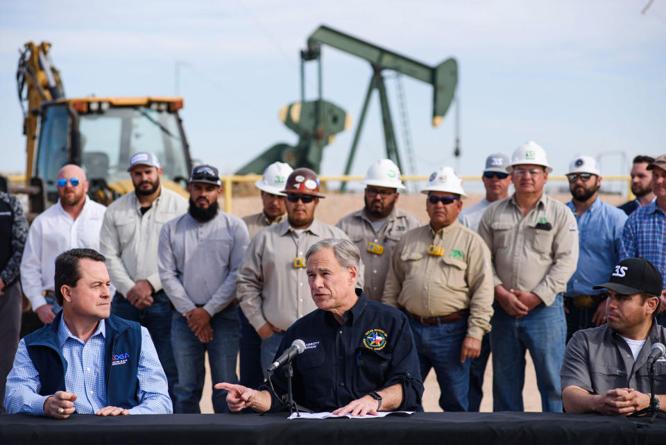 Texas Governor Greg Abbott speaks during a press conference in the Permian Basin on Feb. 1, 2022 in Midland, Texas.<span class="copyright">Eli Hartman—Odessa American/AP</span>