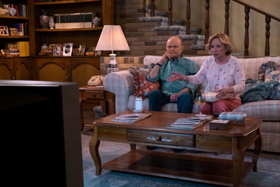 That 90s Show Debra Jo Rupp Kurtwood Smith Say Welcome Home 17 Years Later 0884