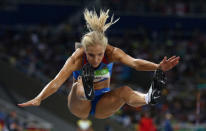 2016 Rio Olympics - Athletics - Preliminary - Women's Long Jump Qualifying Round - Groups - Olympic Stadium - Rio de Janeiro, Brazil - 16/08/2016. Darya Klishina (RUS) of Russia competes. REUTERS/Phil Noble