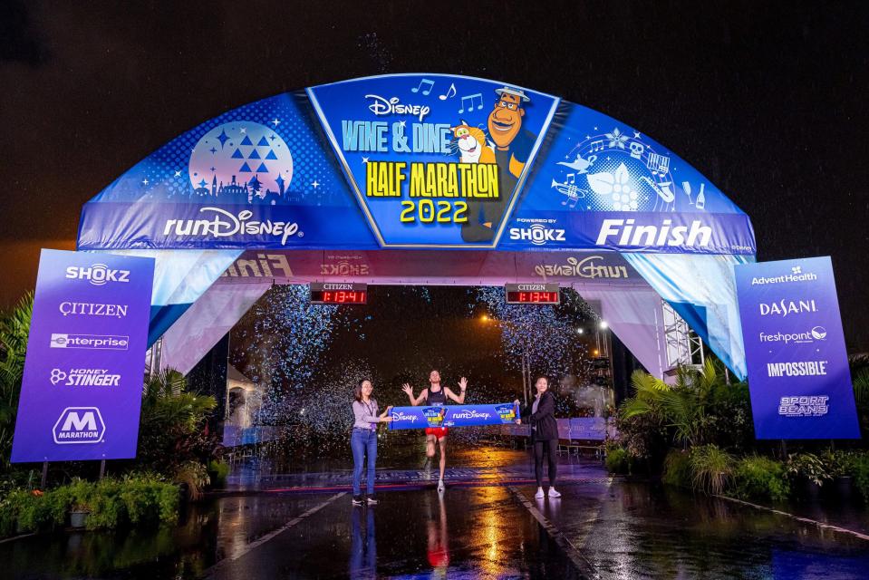 (Nov. 6, 2022) Megan Curham makes event history as the first runner to win the half marathon four straight times during the Disney Wine & Dine Half Marathon Weekend at Walt Disney World Resort in Lake Buena Vista, Fla. The New Jersey runner was the overall winner in the 2021 Disney Wine & Dine Half Marathon and holds the course record in the women’s division. (Courtney Kiefer, photographer