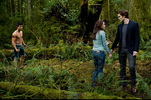 Twilight Sexiest Moments: New Moon sees a topless Taylor Lautner and the sexy levels upped a peg or two.