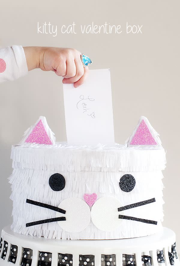 DIY Kitty Cat Valentine's Day Box