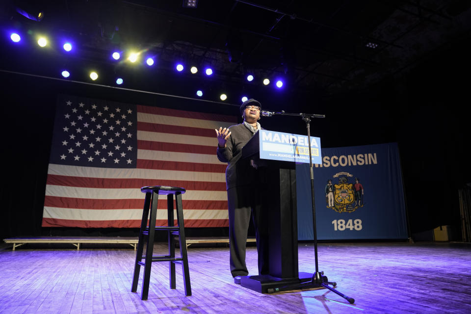 Felesia Martin announces Wisconsin Democratic U.S. Senate candidate Mandela Barnes will not speak at his election night party early Wednesday, Nov. 9, 2022, in Milwaukee. (AP Photo/Morry Gash)