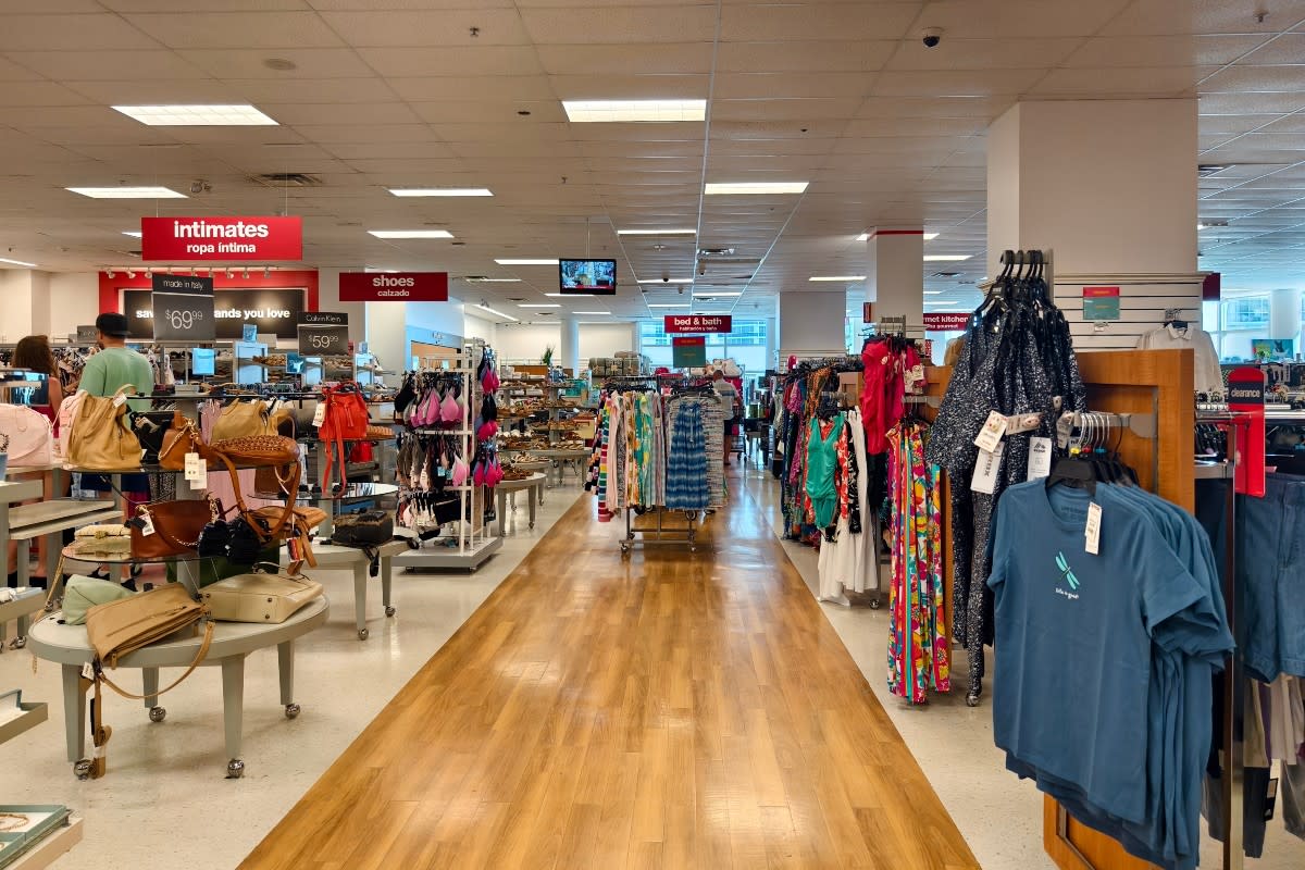 TJ Maxx is a fairly dog-friendly company, but always double-check with your local stores<p>MDV Edwards via Shutterstock</p>