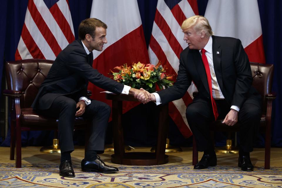 Trump und Macron gaben sich betont freundschaftlich. (Bild: AP Photo/Evan Vucci)