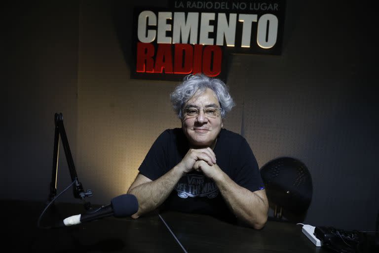 Mientras existió Cemento, Yamil llamó a su emisora Radio Cero